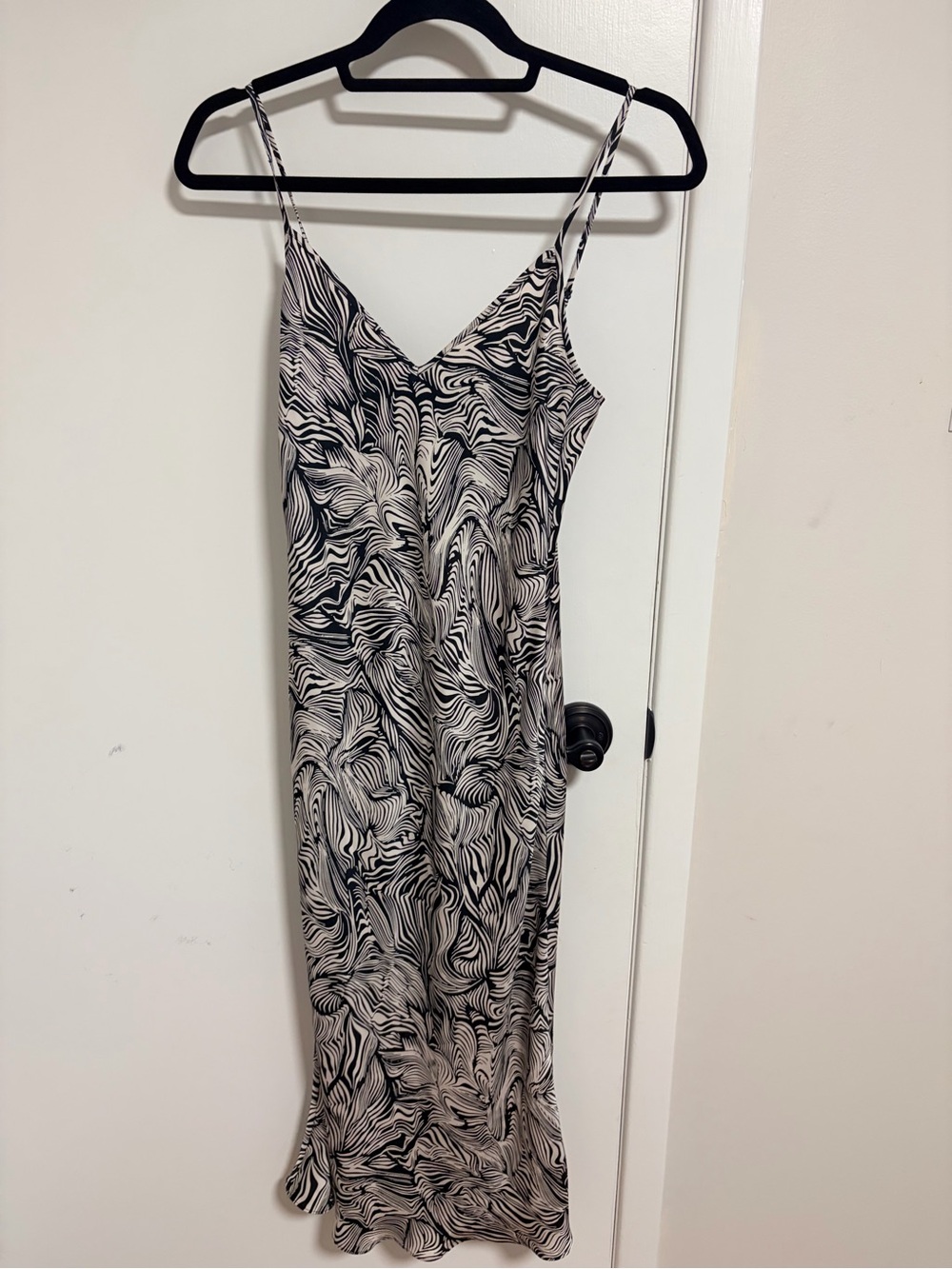 Wilfred Black and Cream Swirl Slip Maxi Dress